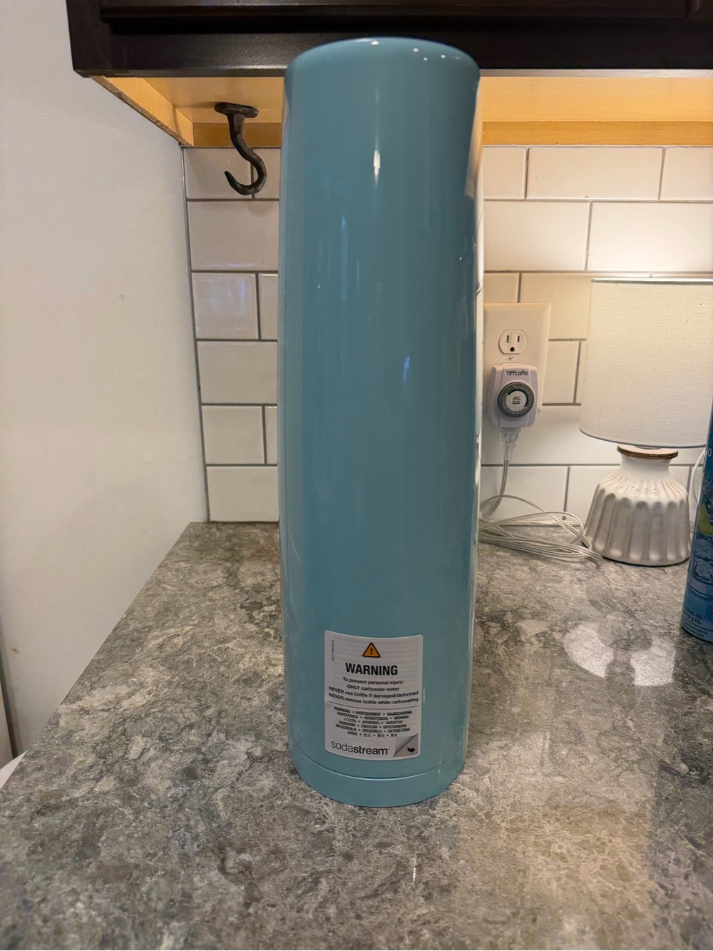 Sodastream set - Sodastream machine, 4 tanks, 3 plastic bottles - Picture 4 of 13